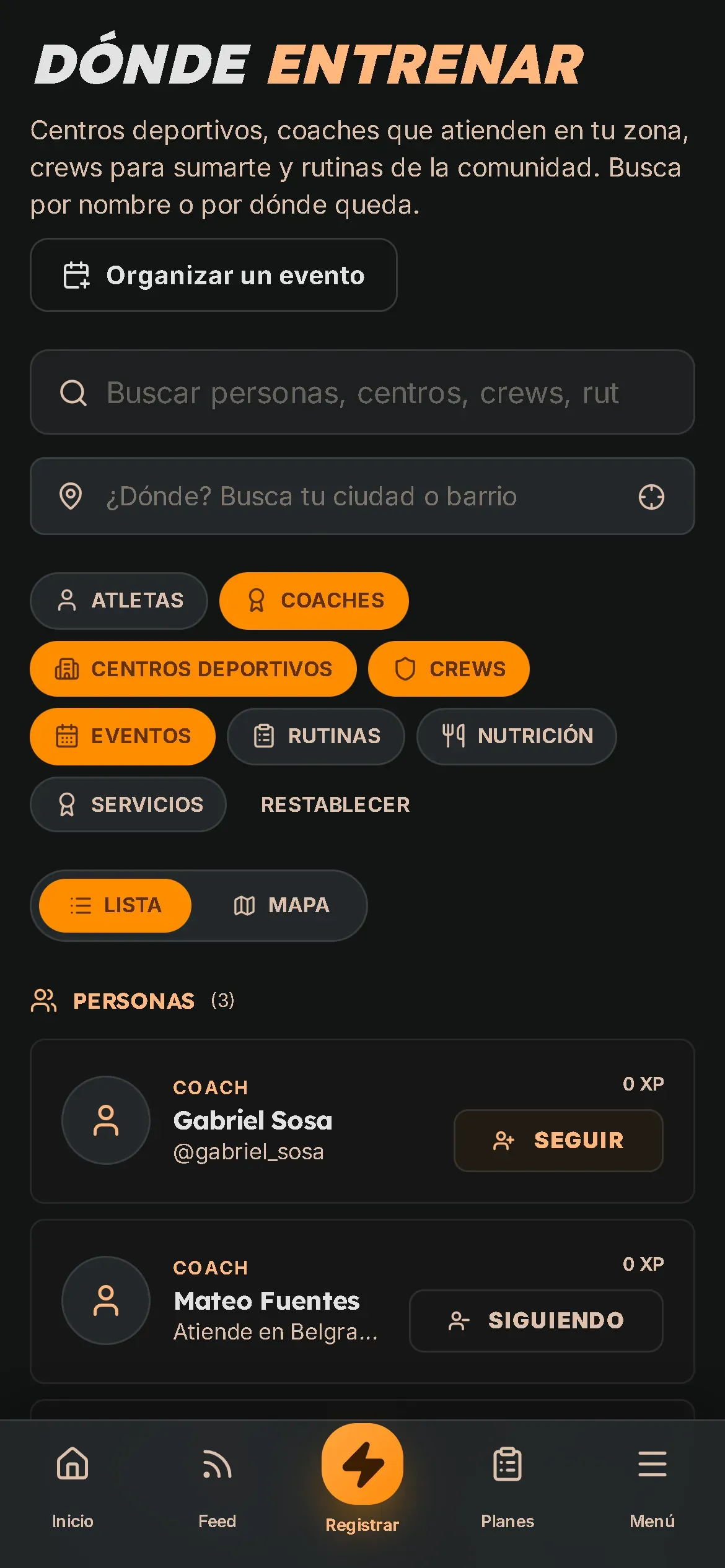 Descubrir, «Dónde entrenar»: buscador, filtros por tipo y la lista de coaches.